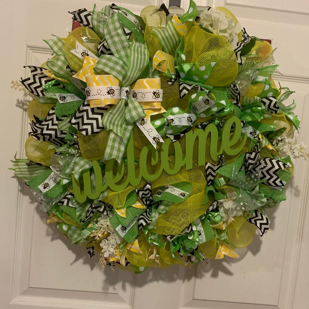 Made to order deco mesh wreaths please specify which one you want